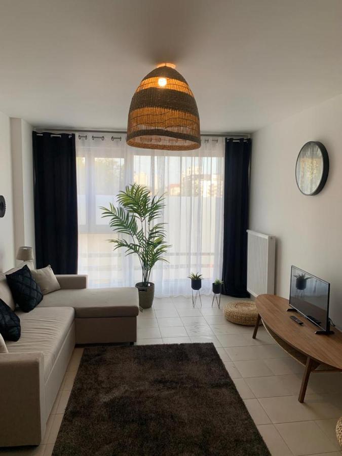 Appartement De Charme إيفري سور سين المظهر الخارجي الصورة